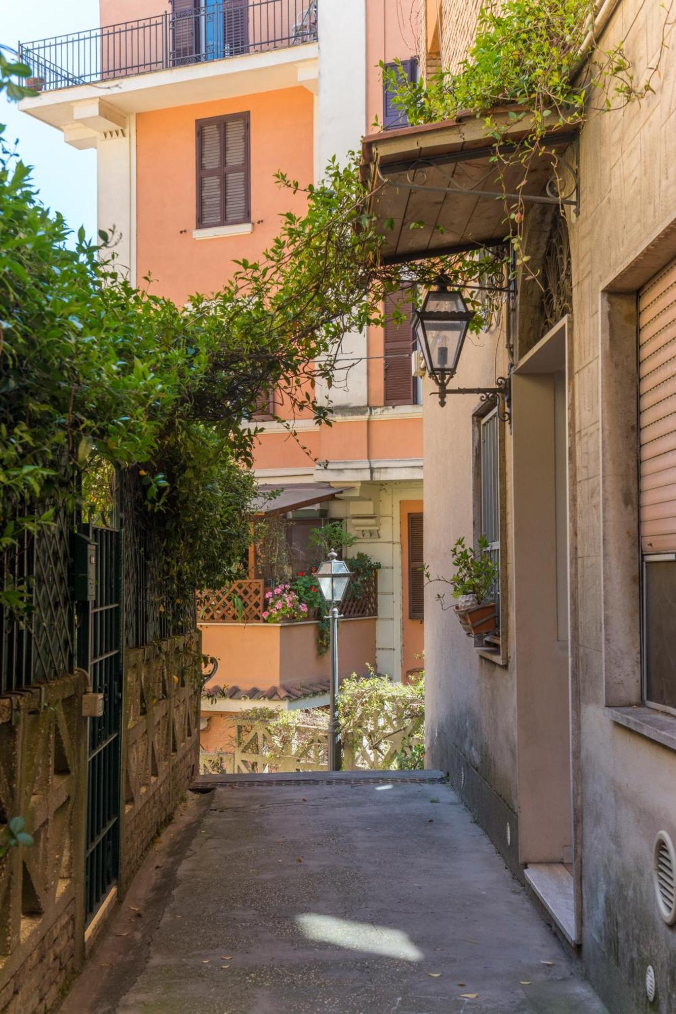 Studio In Trastevere Village Roma Exterior foto